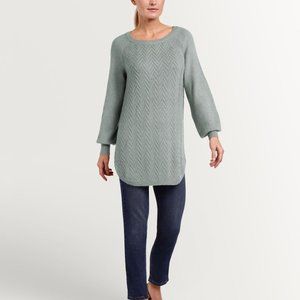 NWT Reitmans Fancy Stitch Boat Neck Sweater